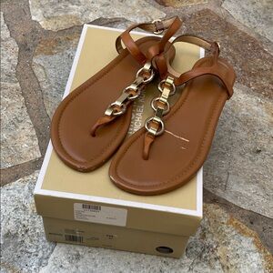 Michael Kors Tan Leather T-Strap Sandals with Gold Chain Detail